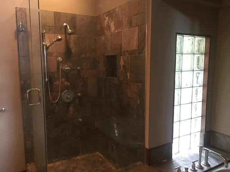 6219 Point Glover Ln E — Photo 14