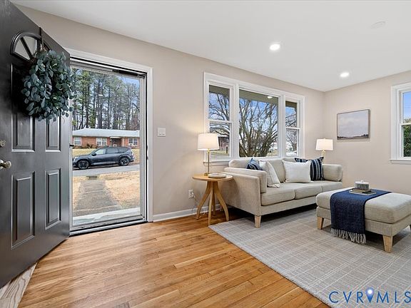 3rd image of 309 W Ellerslie Ave