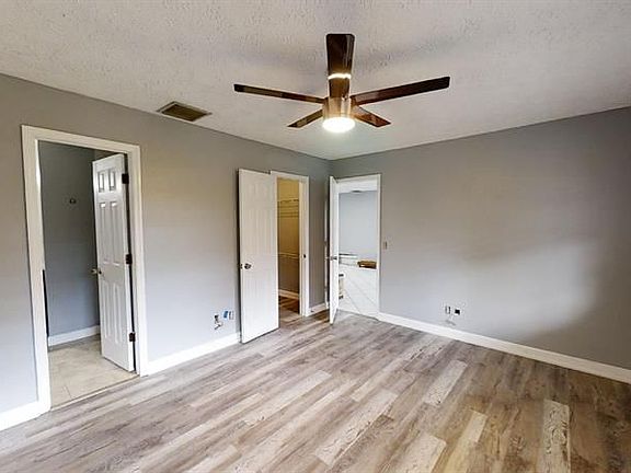5th image of 1369 SW Gastador Ave