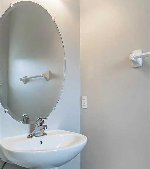 1419 Black Forest Dr — Photo 6