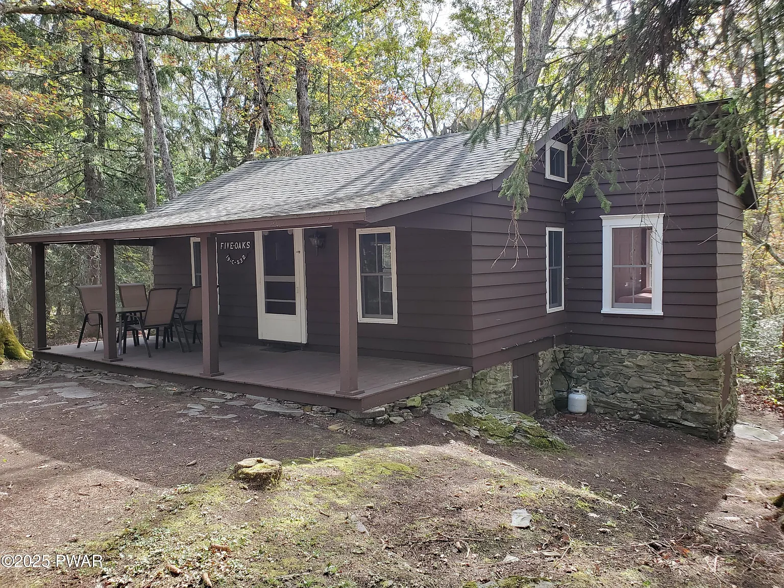 1014 Silver Lake Rd photo 1