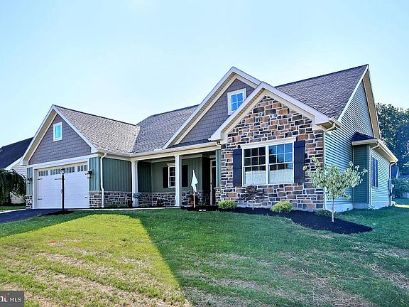 2nd image of 108 Allwein Dr
