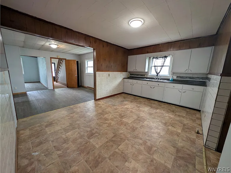 627 Deer St — Photo 32