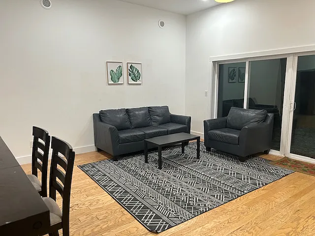 250 Upper Meadows Ln — Photo 6