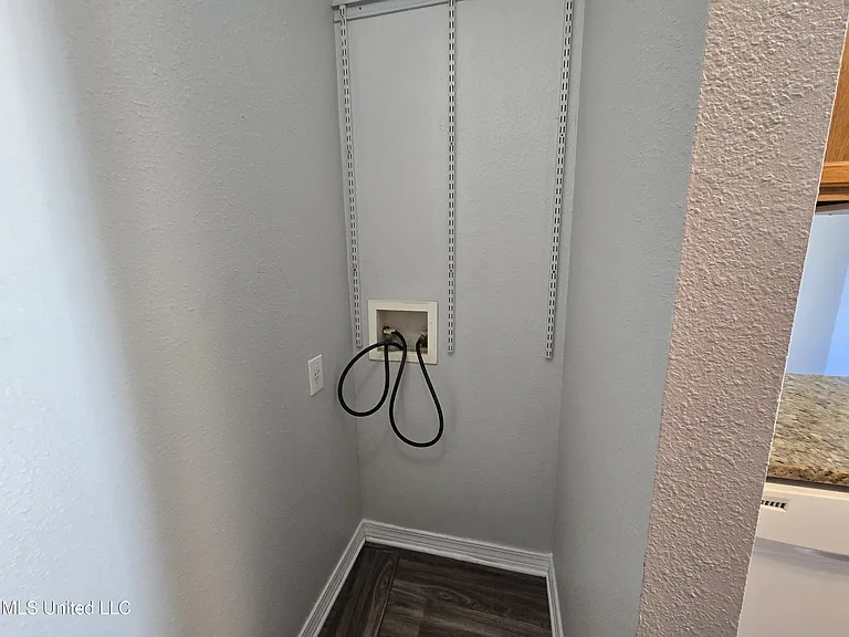 10479 Cal Ln — Photo 7