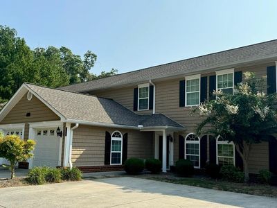 896 E Summit Dr, Dalton, GA, 30721