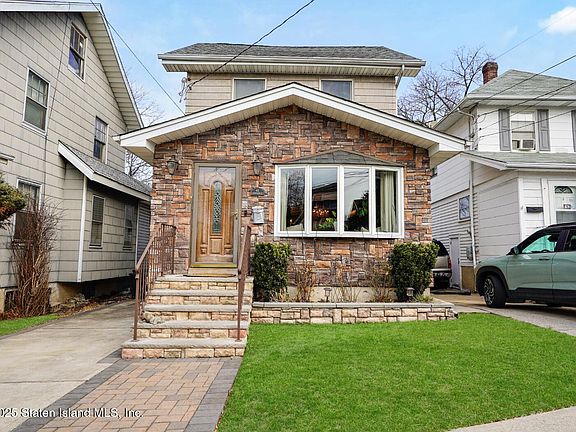 2nd image of 41 Josephine St