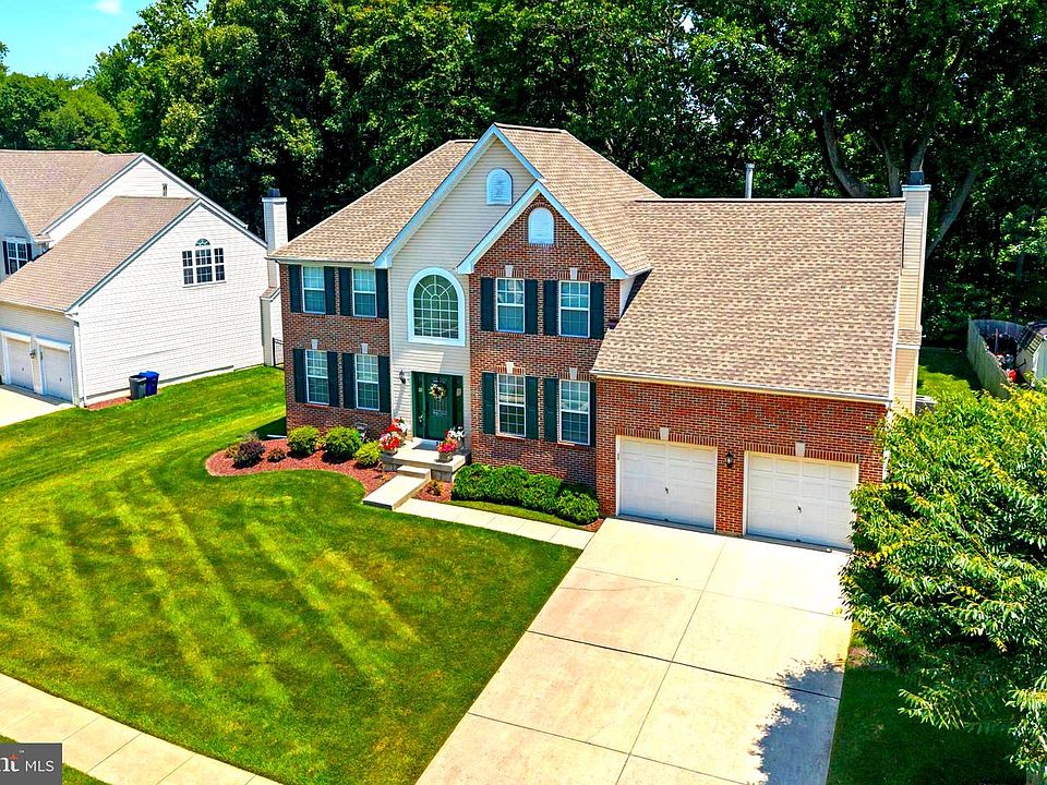 1st image of 51 Creekwood Dr