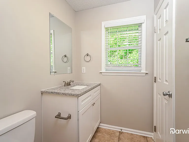 820 Vegas Palm Ave — Photo 9