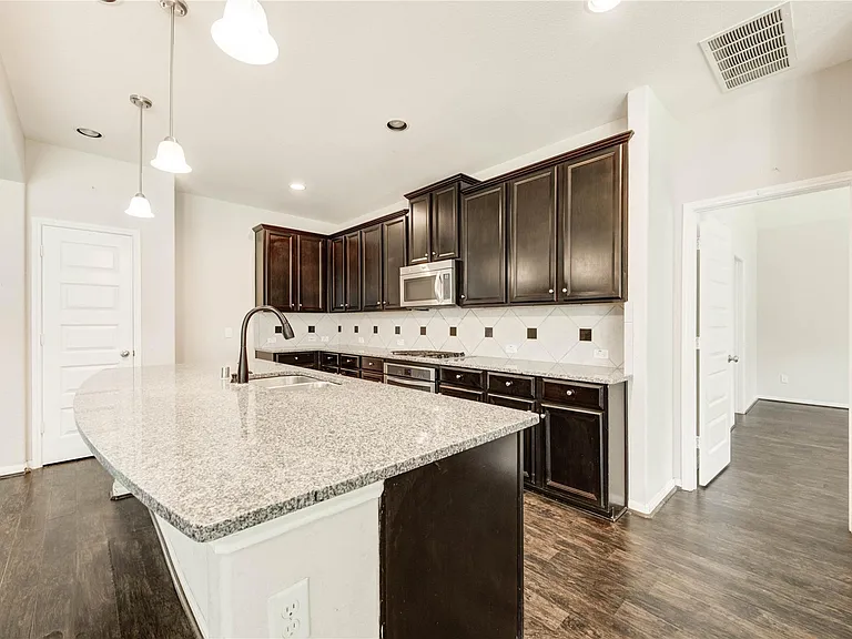 43 Amaifi Dr — Photo 26