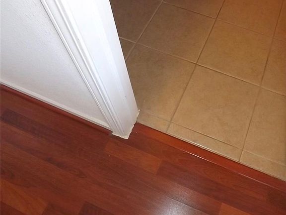 4th image of 6222 Alonzo Dr
