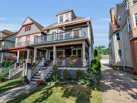 2nd image of 200 Norwood Ave