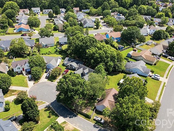 5th image of 4206 Swan Sea Ct
