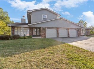 6241 Brynwood Dr, Rockford, IL 61114