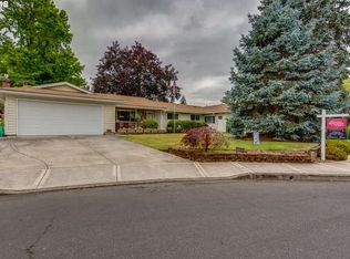 1520 NE Lincoln St, Hillsboro, OR 97124