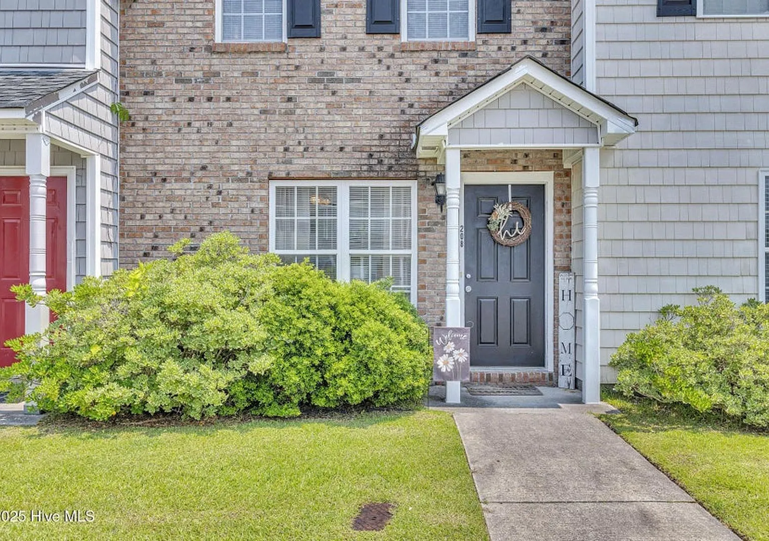 Affordable Townhome In Carolina Forest! — Photo 1
