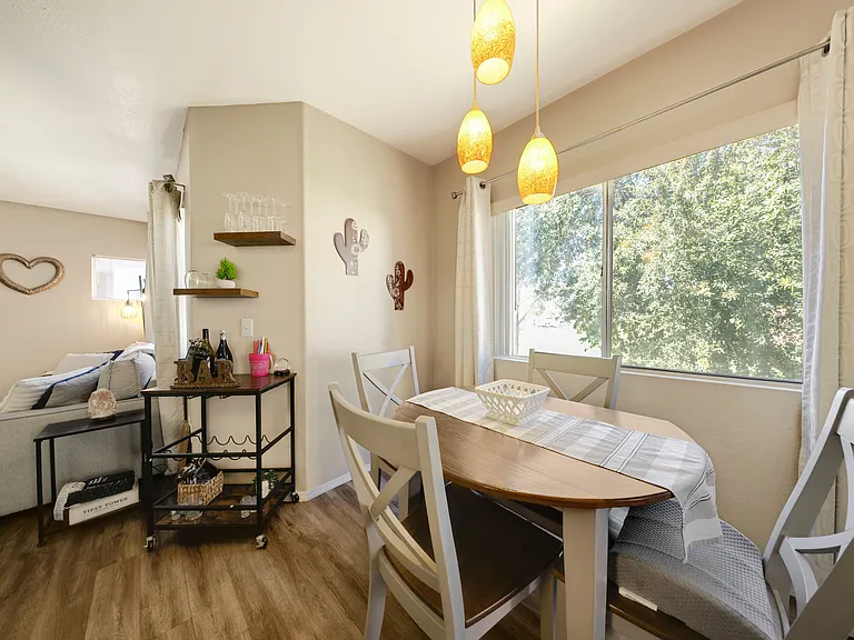 1295 N Ash St #MAIN — Photo 19