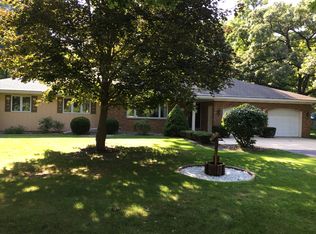 11N650 McGough Rd, Hampshire, IL 60140