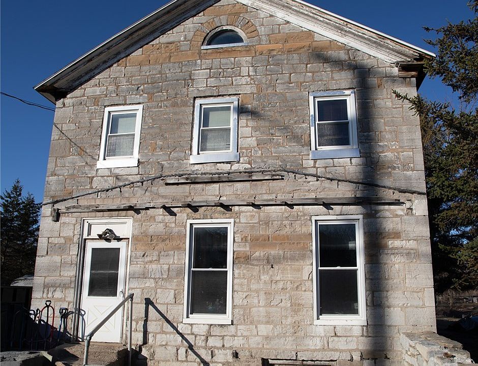 1st image of 8718 Noble St