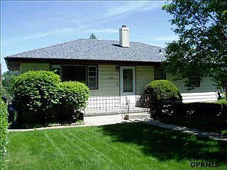 1st image of 7502 Erskine St