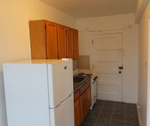 5th image of 4600 N Beacon St #46003A