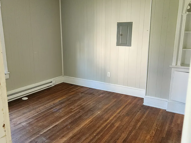 11 Methodist Ave #11B — Photo 7
