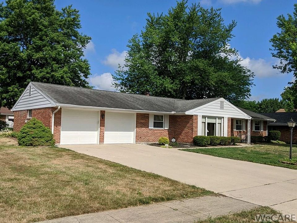 2nd image of 1729 Victoria Ln