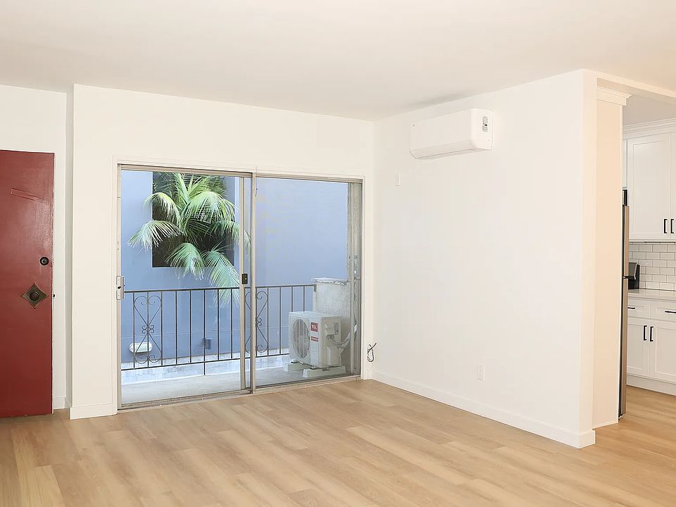 1st image of 3735 Cardiff Ave APT 4