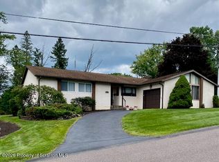 135 Sumner Ave, Clarks Summit, PA 18411