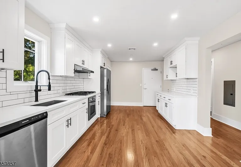 162 Closter Dock Rd #A — Photo 3