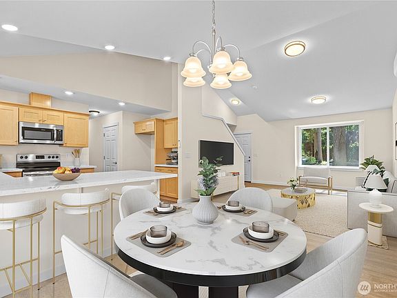 4th image of 18224 Rockwood Court SE
