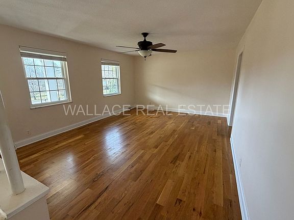 3rd image of 309 Crossfield Dr