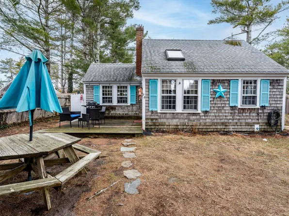 36 Lora Lane, Dennis Port, MA 02639