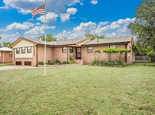 1208 Jefferson St, Altus, OK 73521