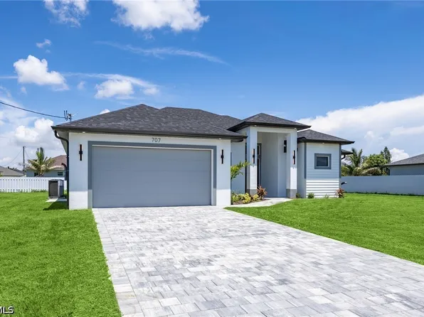 707 NW 7th Pl, Cape Coral, FL 33993
