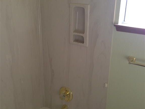 5th image of 6043 W Dartmouth Ave