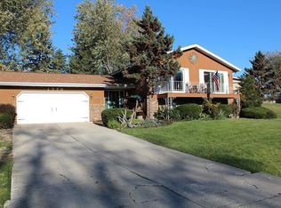 1770 Broadacre Rd, Crown Point, IN 46307