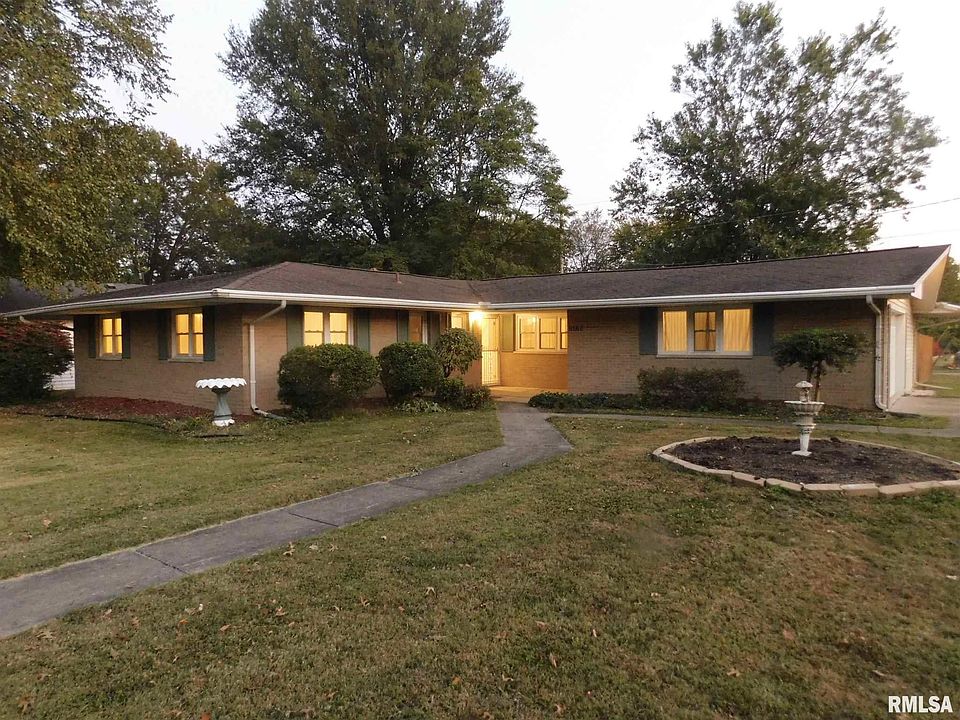 1st image of 1713 Carol Dr