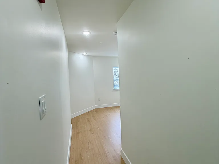 4212 Lancaster Ave #101 — Photo 11