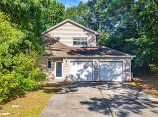 823 Haymarket Ln, Wilmington, NC 28412