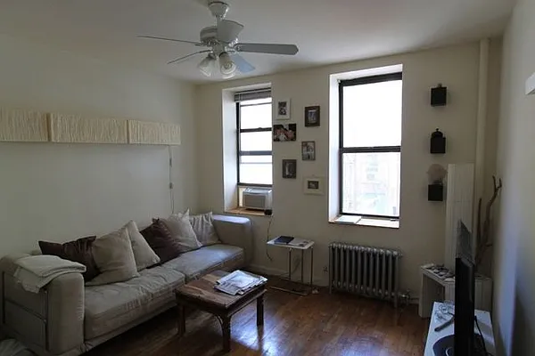 Rented by Veracity NYC LLC | media 17