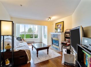 155 E 3rd St #204, North Vancouver, BC V7L1E5