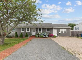 15 Balsam Ave, Middletown, RI 02842