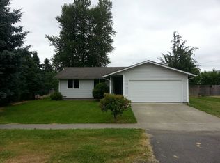 608 Calistoga St W, Orting, WA 98360