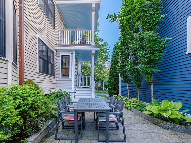 50 Wilmot St #2 — Photo 29