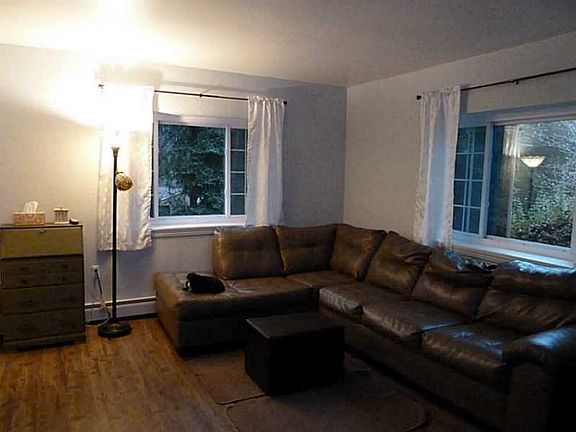 4th image of 5989 Dashwood Dr