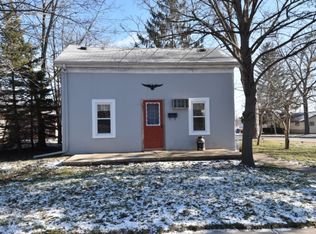 514 Jefferson St, Mukwonago, WI 53149