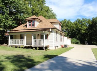3019 N 35th St, Saint Joseph, MO 64506