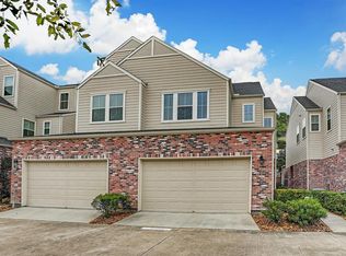 12591 Piping Rock Dr, Houston, TX 77077