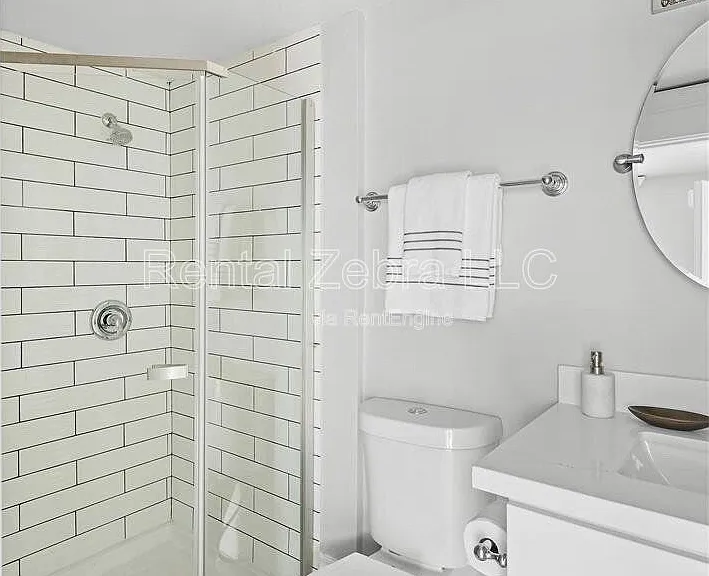1823 1/2 Delaware St — Photo 6